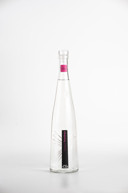 Distilleria Pilzer - Grappa di Teroldego